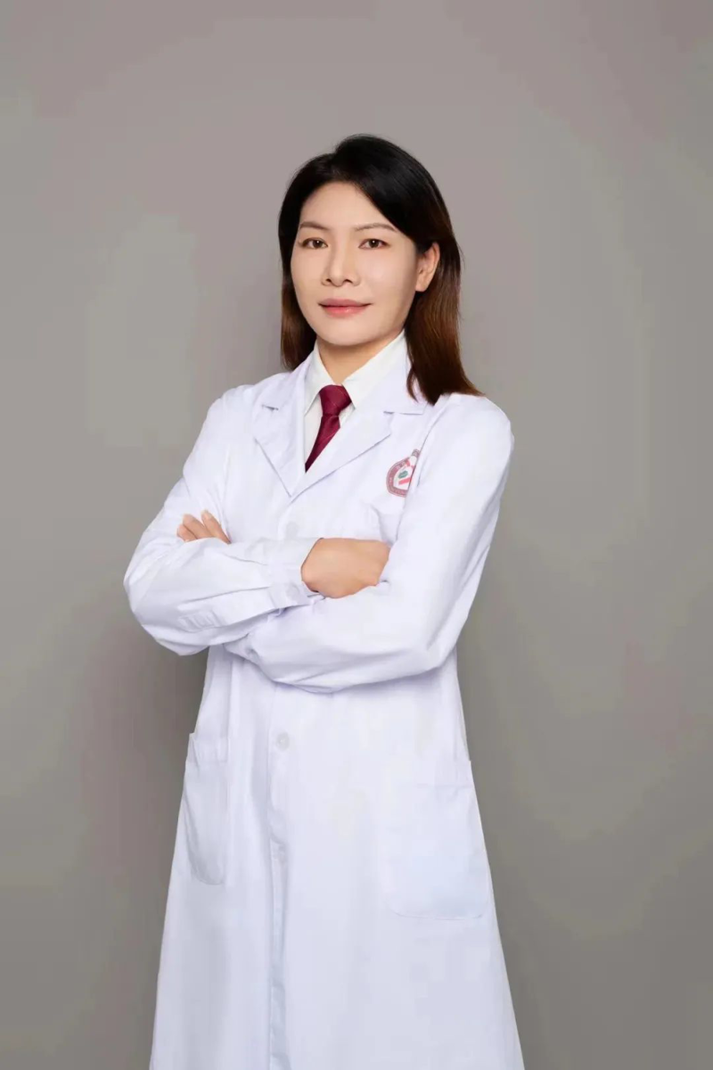 【专家推介】李霞——超声诊断科、心电图室专家，副主任医师